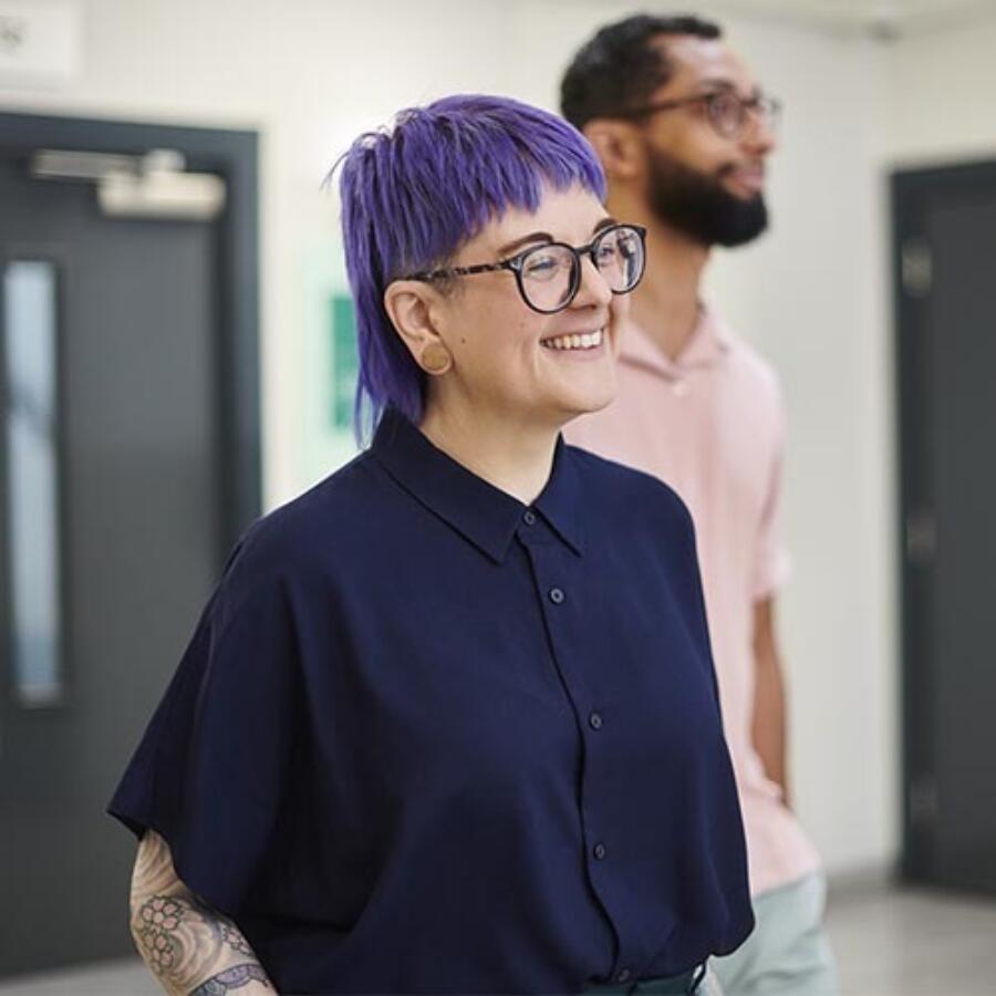 Happy Workers i Stock 2161497104 900x900