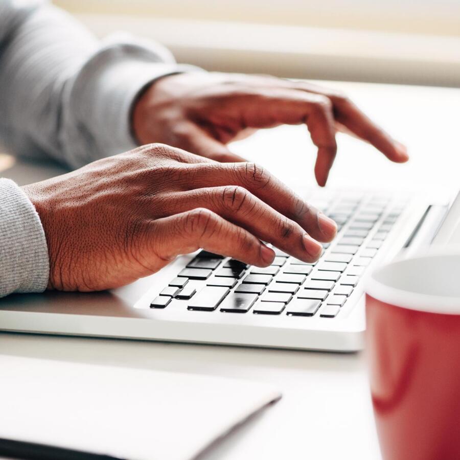 People Office Workplace Laptop 900x900