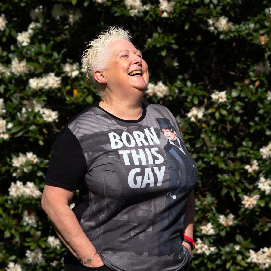 Born this gay 900x900